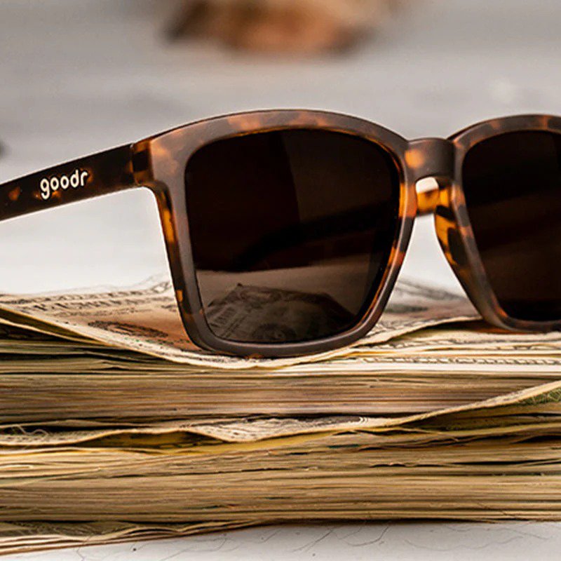 4_SMALLER_IS_BALLER_Packaging_7a70546d-7c6e-408c-a575-618876225a6f.jpg
