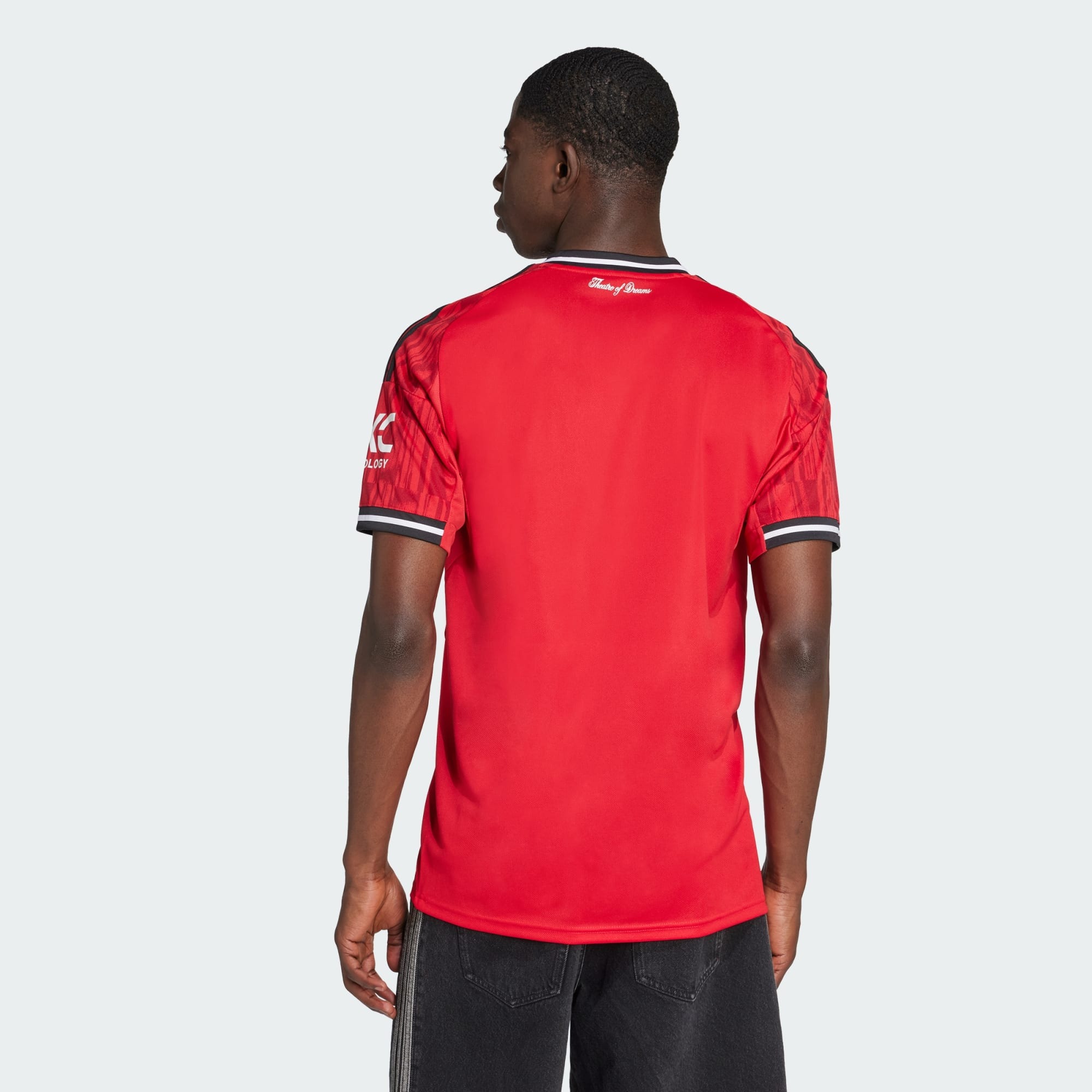Manchester_United_25-26_Home_Jer.jpg1.jpg